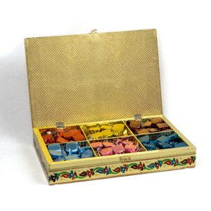 Aurum Royal (Big Meenakari Box) 120 Chocolates